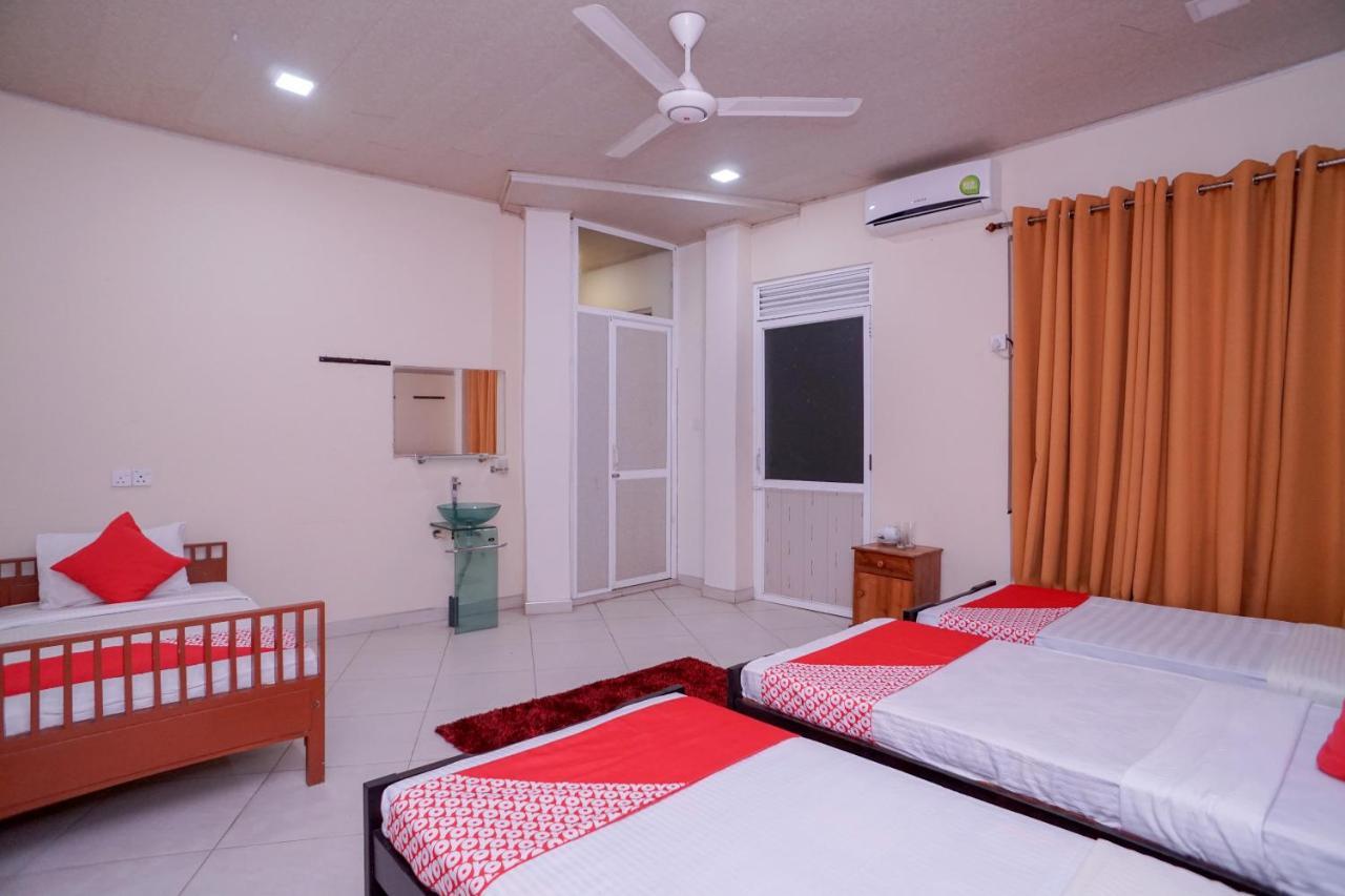 Hotel Mirissa Regent Buitenkant foto