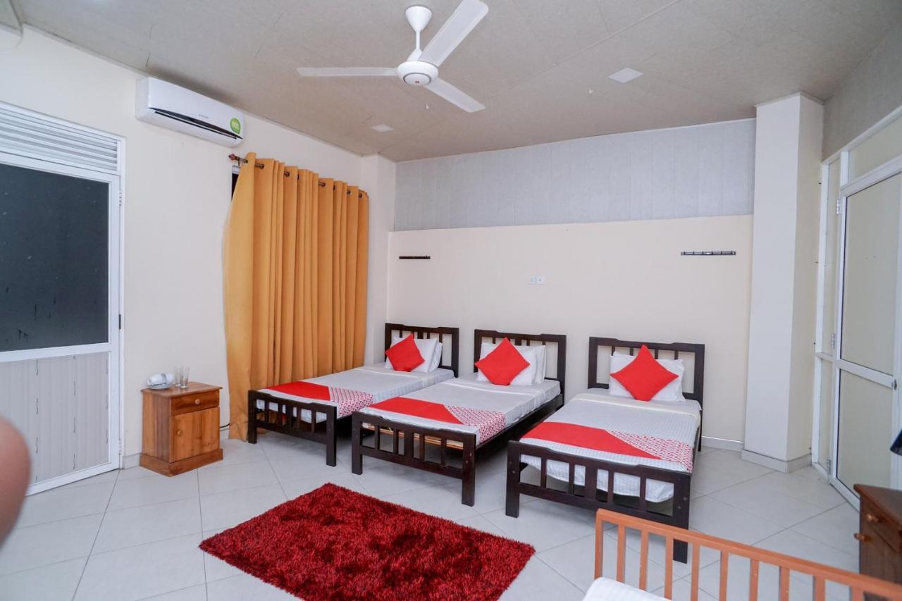 Hotel Mirissa Regent Buitenkant foto